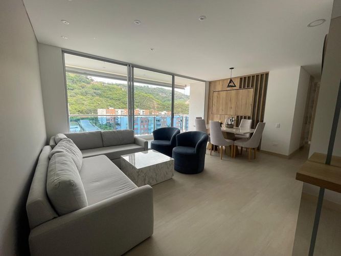 Apartamento de 3 alcobas en venta en Cristales, Cali, 107 m² · foto 6 de 12