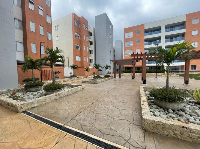 Apartamento de 3 alcobas en venta en Cristales, Cali, 107 m² · foto 9 de 12