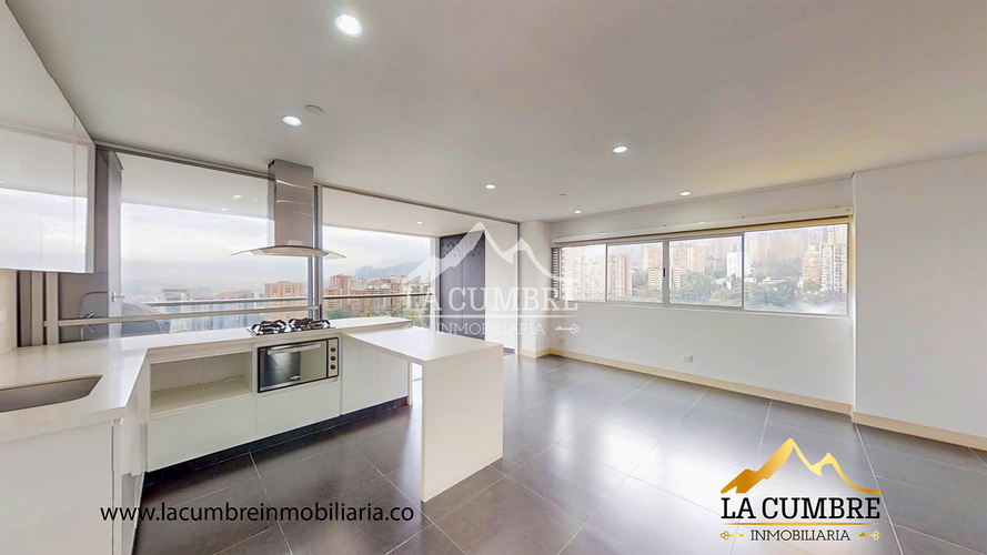 Apartamento de 1 alcoba en arriendo en Los Balsos, Medellín, 90 m² · foto 3 de 15