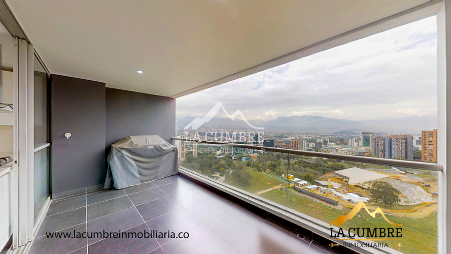 Apartamento de 1 alcoba en arriendo en Los Balsos, Medellín, 90 m² · foto 5 de 15