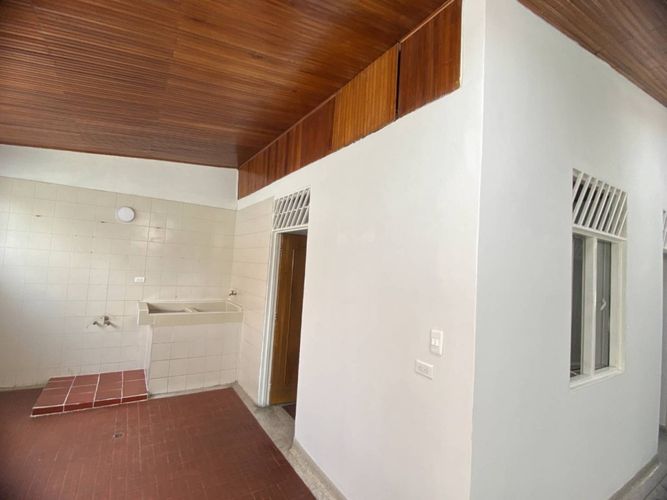 Apartamento de 4 alcobas en arriendo en Los Potros, Neiva, 187 m² · foto 23 de 24
