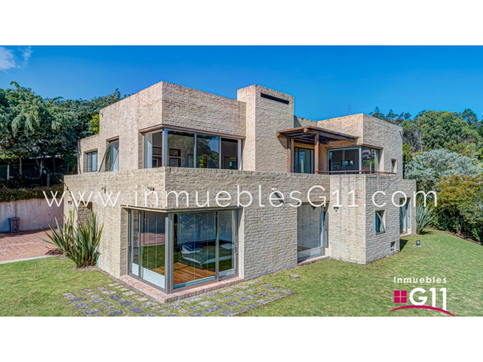 Casa en venta en El Libano, La Calera · foto 2 de 24