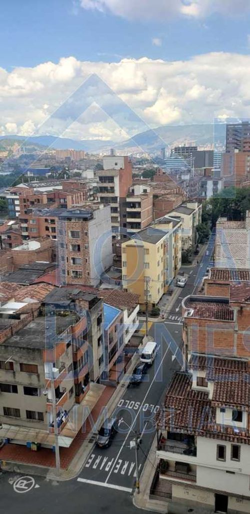 Apartaestudio en venta en Entreamigos, Sabaneta, 40 m² · foto 4 de 17