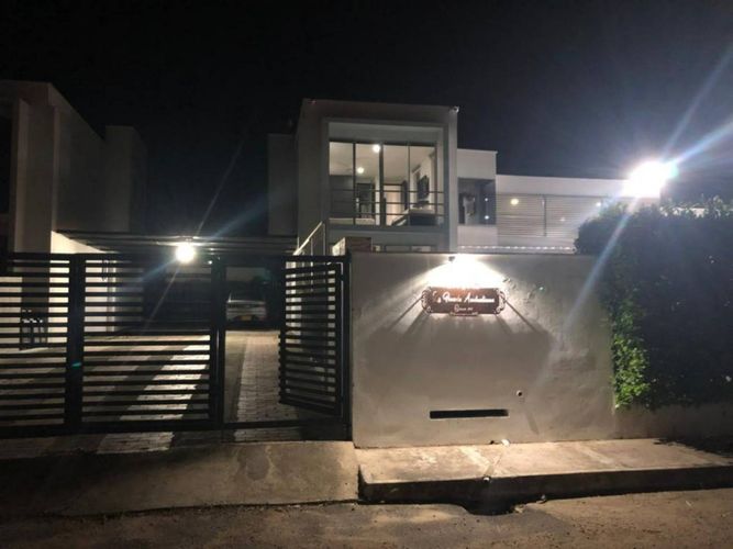 Casa de 5 alcobas en venta en Ricaurte, 350 m² · foto 9 de 24