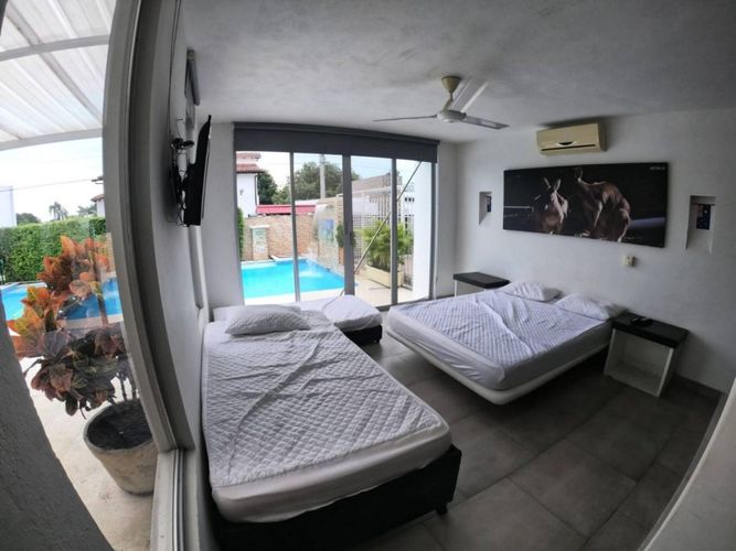 Casa de 5 alcobas en venta en Ricaurte, 350 m² · foto 18 de 24