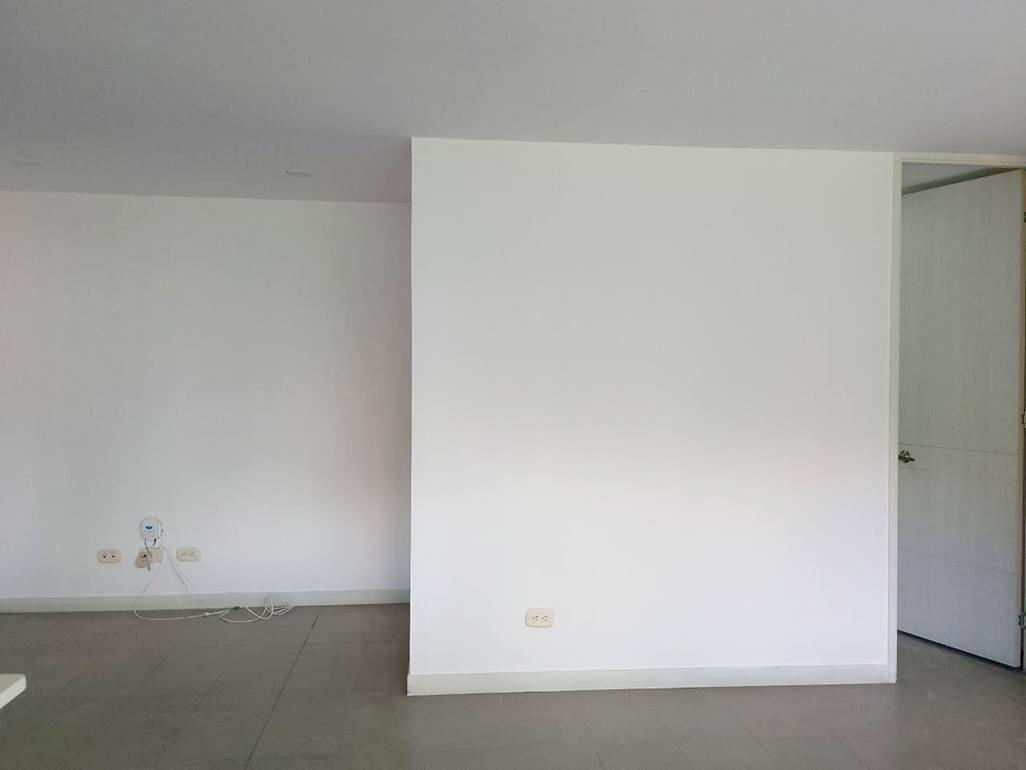 Apartamento en arriendo en El Poblado, Medellín · foto 3 de 14