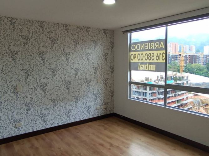 Apartamento en arriendo en Camino Verde, Envigado, 81 m² · foto 9 de 16