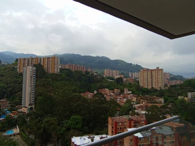 Apartamento en arriendo en Camino Verde, Envigado, 81 m² · foto 16 de 16