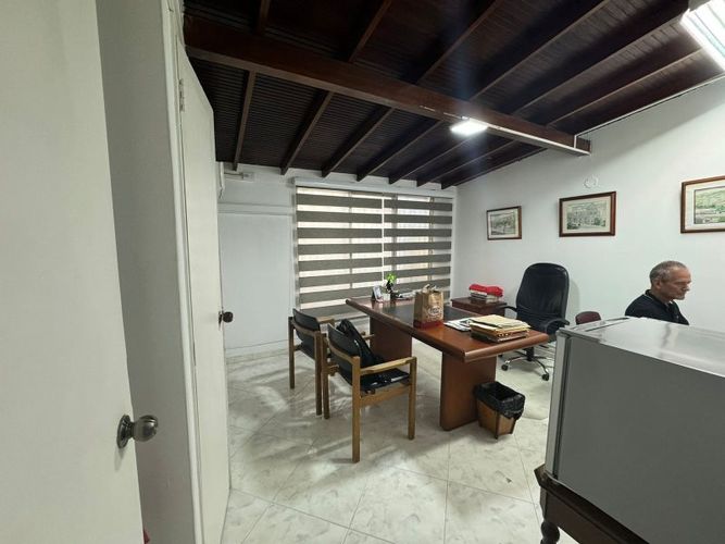 Oficina en arriendo en Suramericana, Medellín, 90 m² · foto 3 de 11