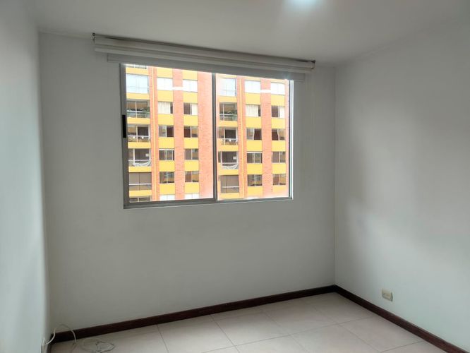 Apartamento de 2 alcobas en arriendo en El Poblado, Medellín, 73 m² · foto 12 de 18