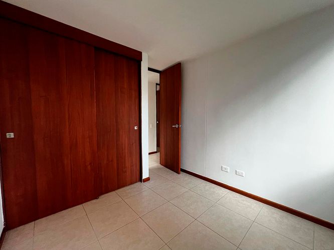 Apartamento de 3 alcobas en arriendo en Camino Verde, Envigado, 95 m² · foto 11 de 18