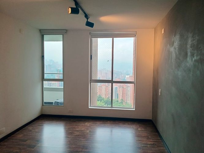 Apartamento de 1 alcoba en arriendo en El Poblado, Medellín, 58 m² · foto 12 de 14