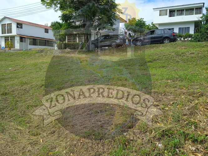 Lote en venta en Ricaurte, 204 m² · foto 6 de 8