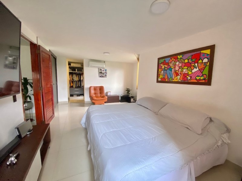 Apartamento en venta en El Poblado, Medellín · foto 10 de 23