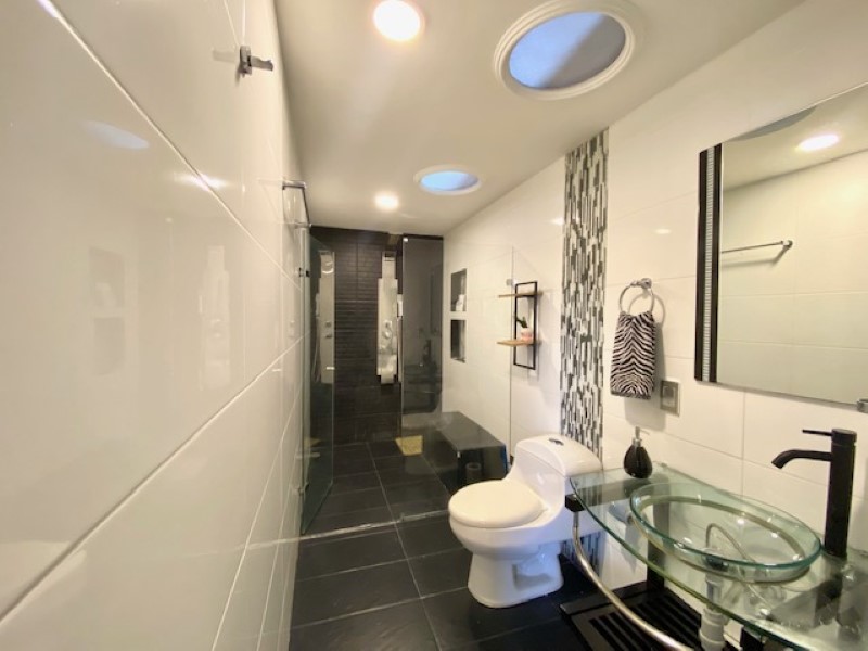 Apartamento en venta en El Poblado, Medellín · foto 11 de 23