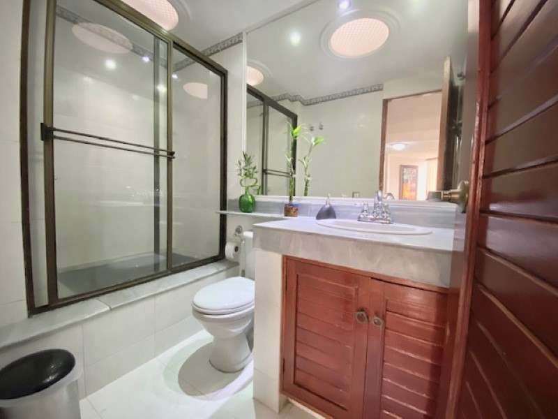 Apartamento en venta en El Poblado, Medellín · foto 12 de 23