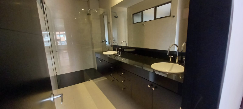 Apartamento en venta en Santa Barbara Alta, Bogotá · foto 15 de 19