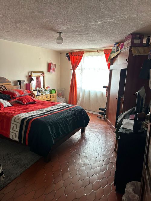 Casa de 6 alcobas en venta en El Tunal, Bogotá, 106 m² · foto 9 de 20