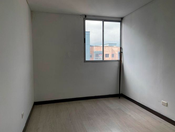 Apartamento de 3 alcobas en arriendo en Vegas De La Doctora, Sabaneta, 74 m² · foto 10 de 19