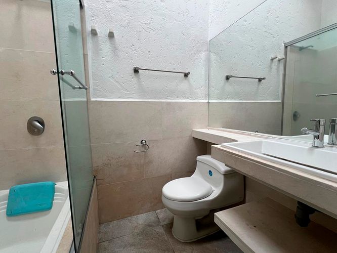 Casa de 3 alcobas en venta en Llano Grande, Rionegro, 200 m² · foto 13 de 17