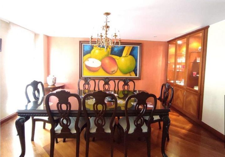 Casa de 4 alcobas en venta en Gratamira, Bogotá, 432 m² · foto 6 de 11