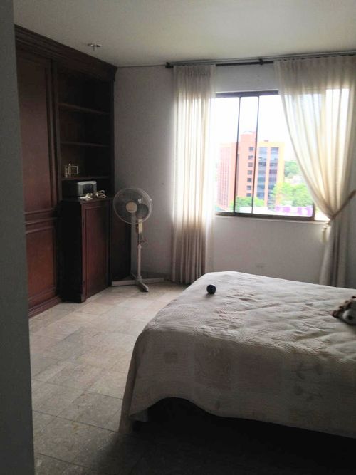 Apartamento de 4 alcobas en venta en Santa Monica, Cali, 170 m² · foto 7 de 24