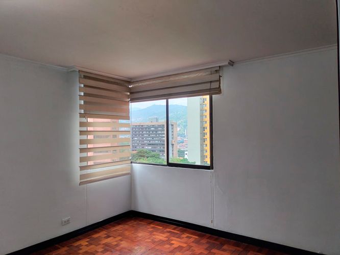 Apartamento de 3 alcobas en arriendo en La Aguacatala, Medellín, 118 m² · foto 10 de 19
