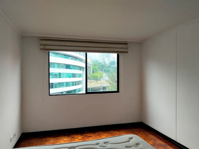 Apartamento de 3 alcobas en arriendo en La Aguacatala, Medellín, 118 m² · foto 11 de 19