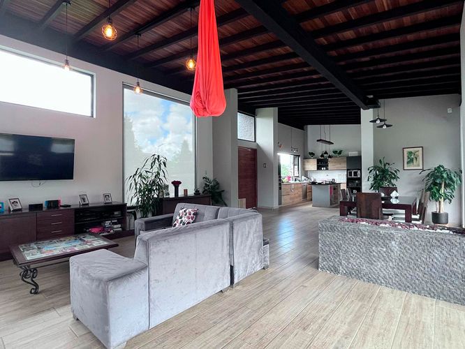 Casa de 4 alcobas en venta en El Retiro, 326 m² · foto 7 de 20
