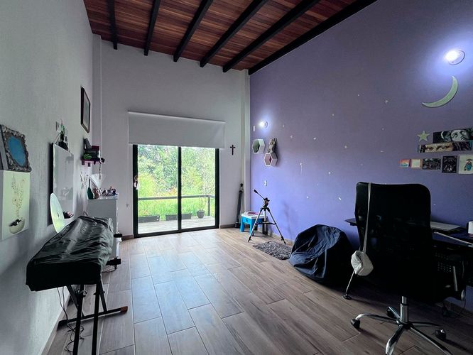 Casa de 4 alcobas en venta en El Retiro, 326 m² · foto 14 de 20