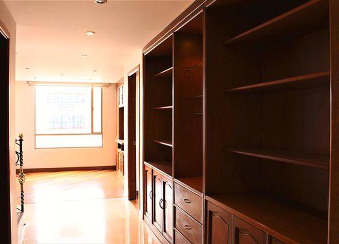 Apartamento de 4 alcobas en venta en Ciudad Salitre, Bogotá, 273 m² · foto 17 de 24