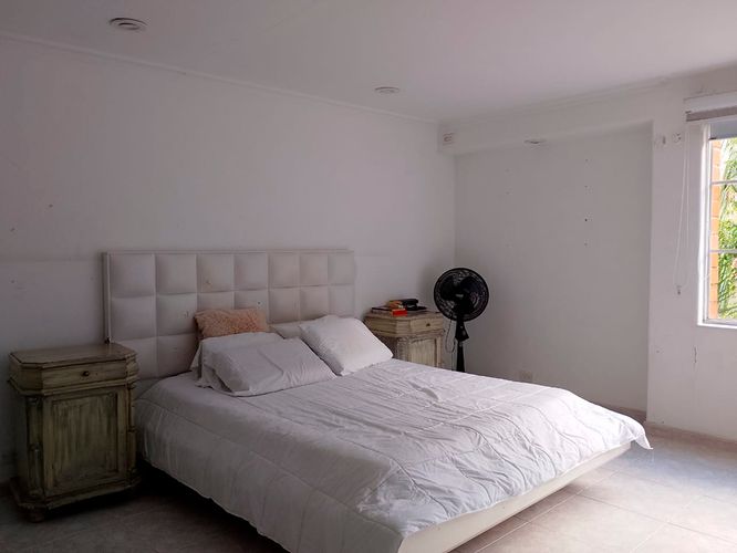 Casa de 3 alcobas en venta en El Poblado, Medellín, 246 m² · foto 8 de 19