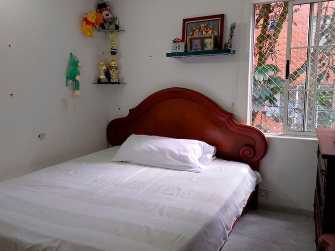 Casa de 3 alcobas en venta en El Poblado, Medellín, 246 m² · foto 13 de 19