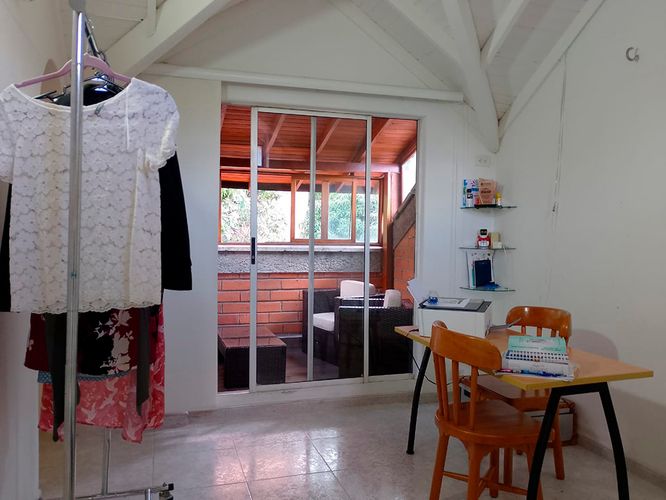 Casa de 3 alcobas en venta en El Poblado, Medellín, 246 m² · foto 15 de 19