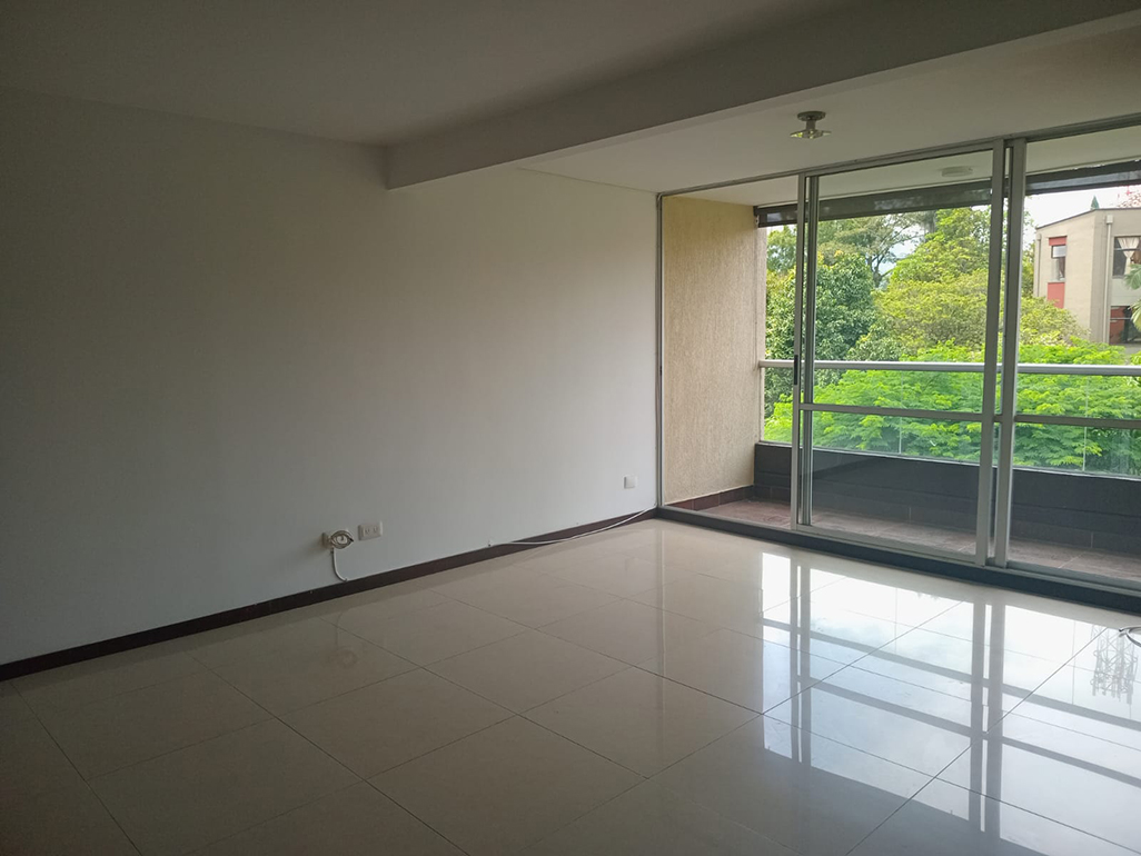 Apartamento en venta en Cumbres, Envigado · foto 2 de 17