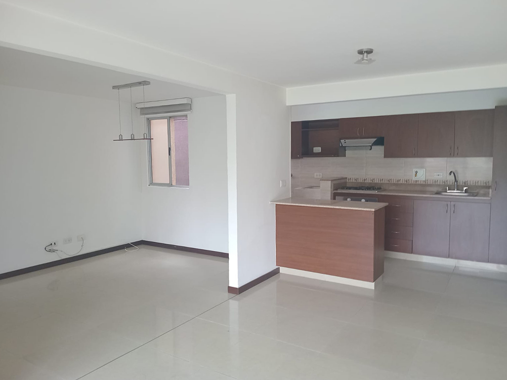 Apartamento en venta en Cumbres, Envigado · foto 4 de 17