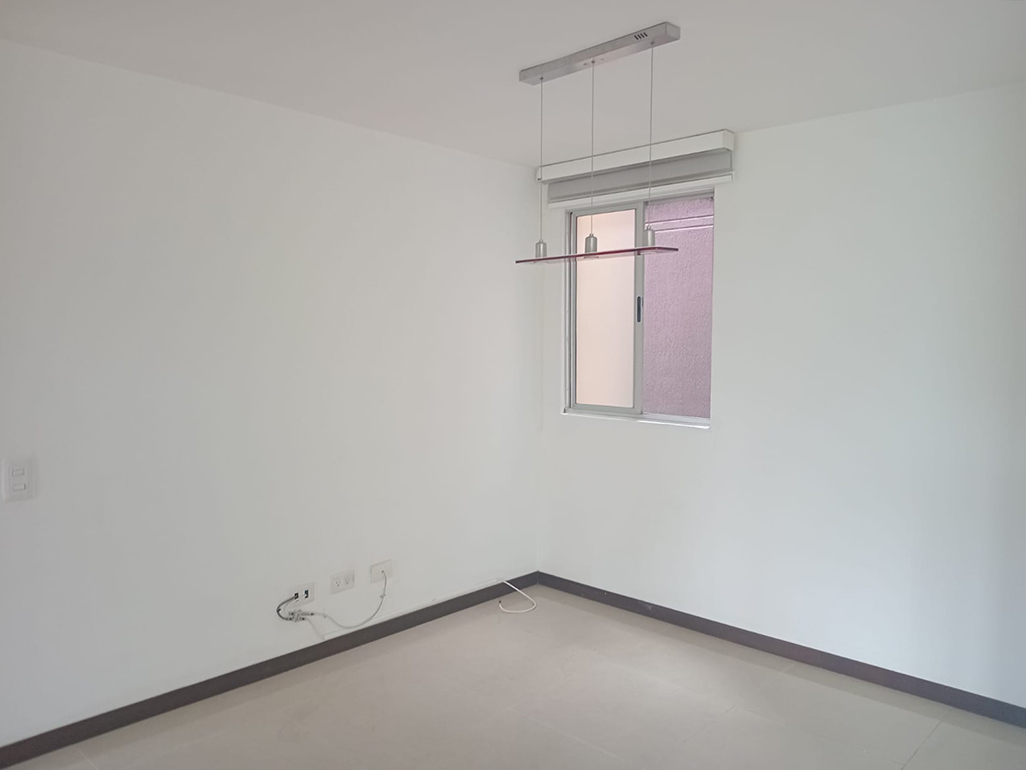 Apartamento en venta en Cumbres, Envigado · foto 8 de 17
