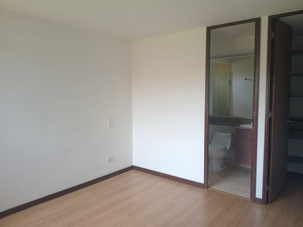 Apartamento en venta en Cumbres, Envigado · foto 13 de 17