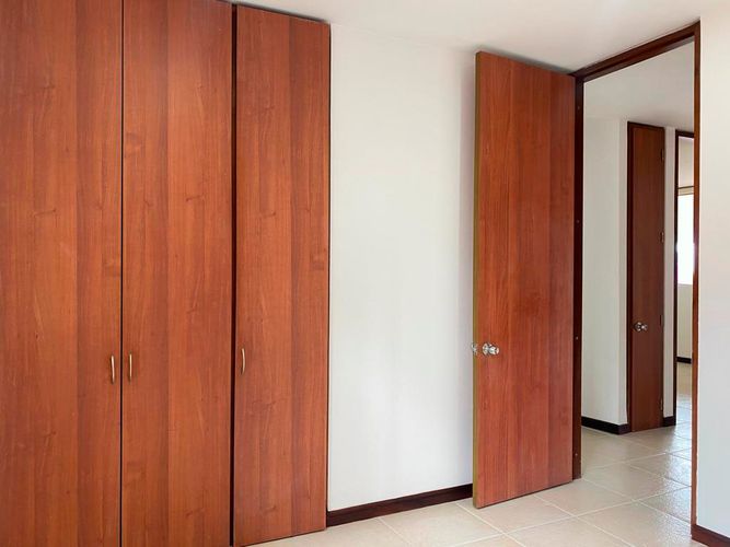Apartamento de 3 alcobas en arriendo en Castropol, Medellín, 99 m² · foto 10 de 15
