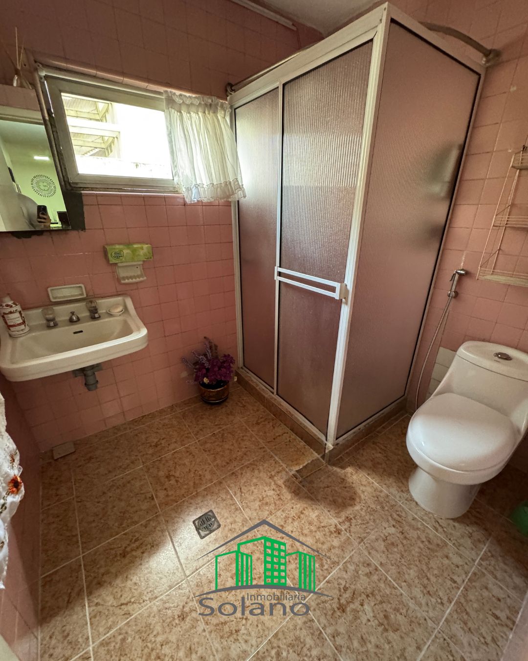 Inmobiliaria Solano, Apartamentos, Casas e Inmuebles en Venta y Arriendo en  Colombia