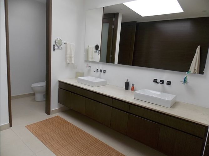 Casa de 4 alcobas en venta en Aposentos, Sopó, 505 m² · foto 8 de 17