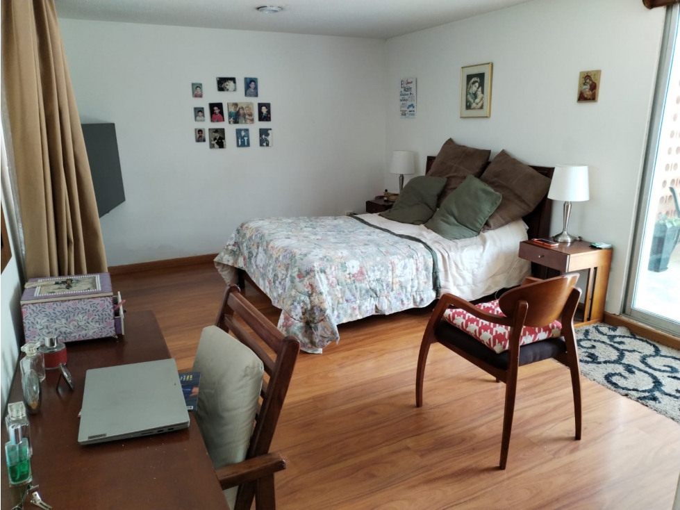 Casa en venta en San Nicolas, Bogotá · foto 9 de 23