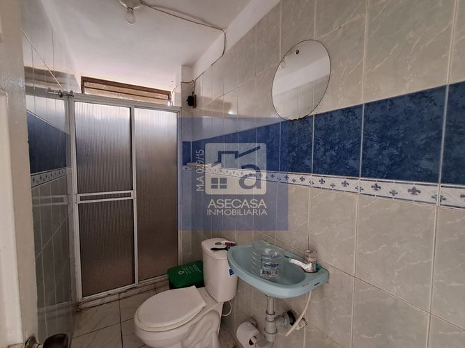 Casa de 8 alcobas en venta en Modelo, Bucaramanga, 378 m² · foto 11 de 23