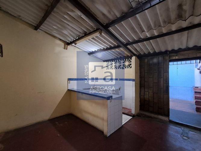 Casa de 8 alcobas en venta en Modelo, Bucaramanga, 378 m² · foto 16 de 23