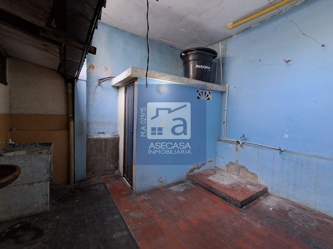 Casa de 8 alcobas en venta en Modelo, Bucaramanga, 378 m² · foto 17 de 23