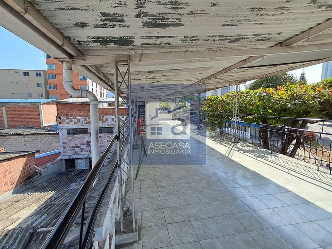 Casa de 8 alcobas en venta en Modelo, Bucaramanga, 378 m² · foto 20 de 23