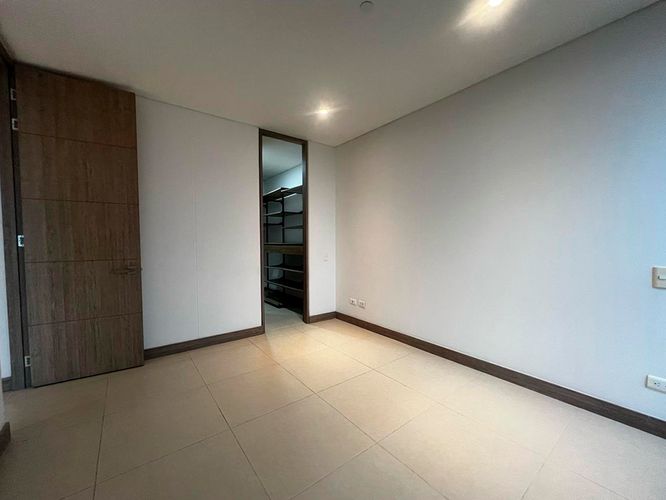 Apartamento de 2 alcobas en arriendo en Loma Del Esmeraldal, Envigado, 70 m² · foto 10 de 15