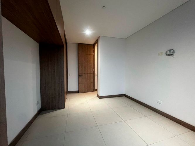 Apartamento de 2 alcobas en arriendo en Loma Del Esmeraldal, Envigado, 70 m² · foto 11 de 15