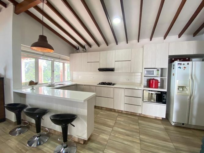 Finca en venta en Belén Altavista, Medellín, 300 m² · foto 10 de 24