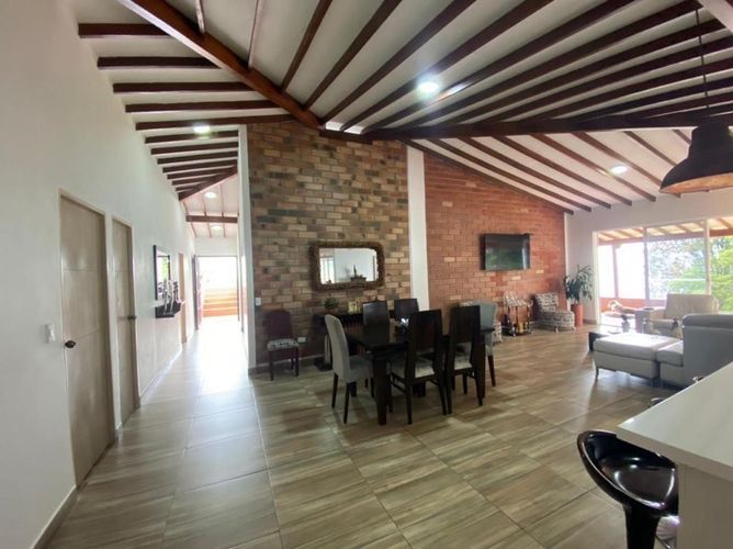 Finca en venta en Belén Altavista, Medellín, 300 m² · foto 13 de 24